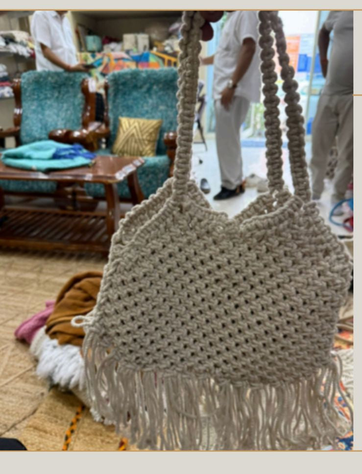 MAKREMÉ HANDBAG