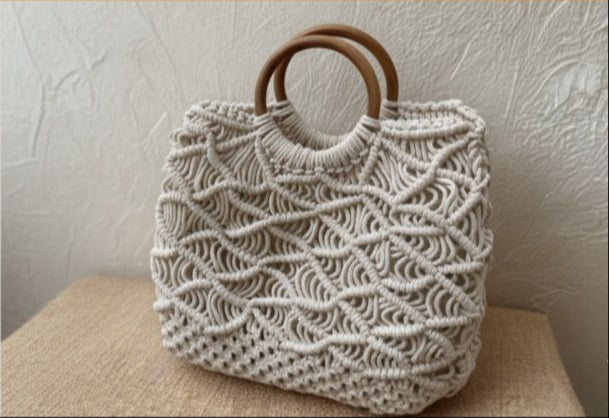 MAKREMÉ HANDBAG