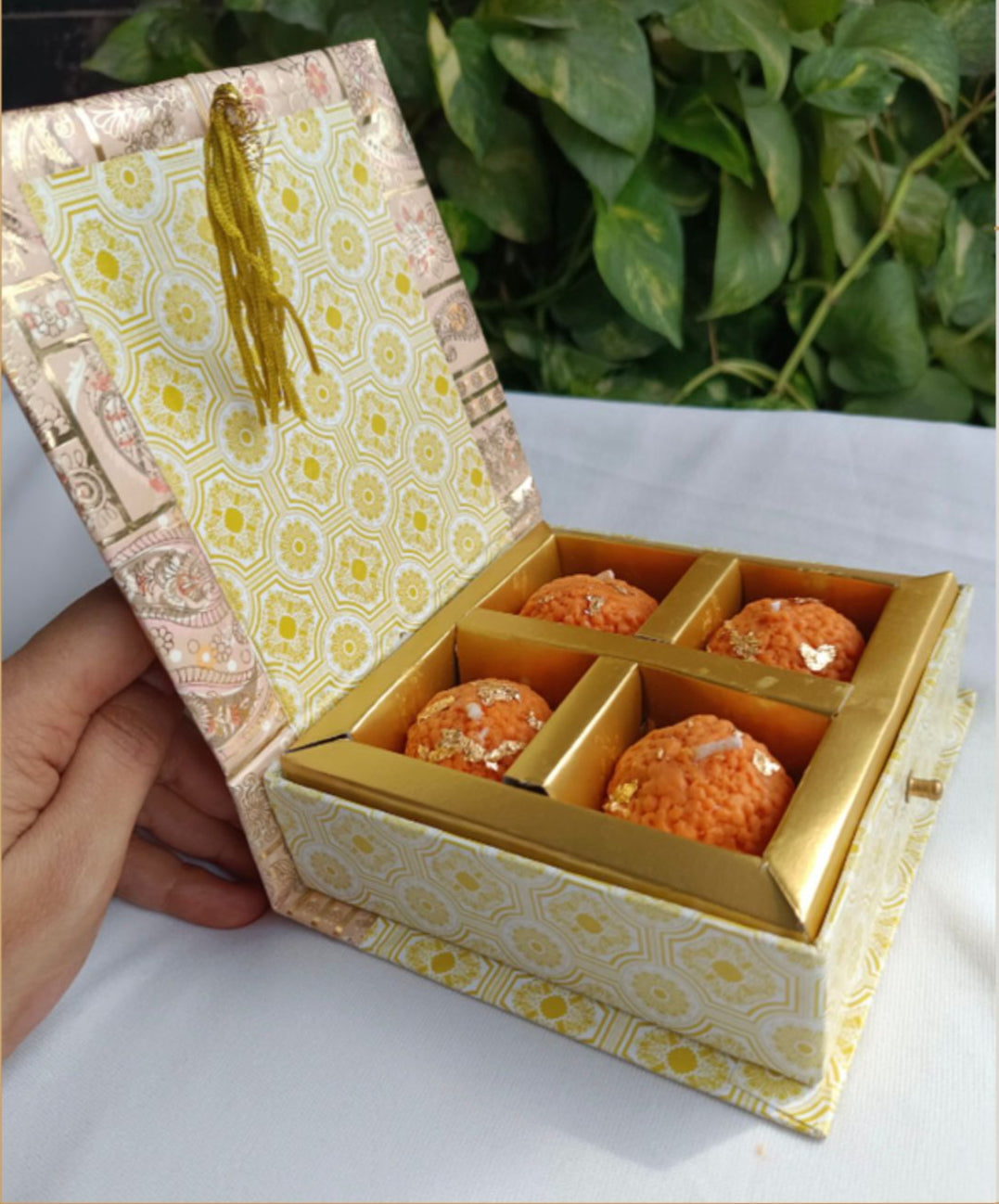 DIWALI CANDLES- LADDOO BOX